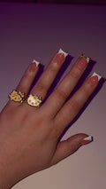 HK Face Ring
